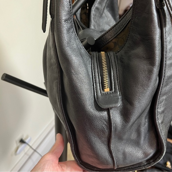 Coach Madison Carlyle Black Leather Slouch Shoulder Bag Turnlock | 32221 - Picture 10 of 15